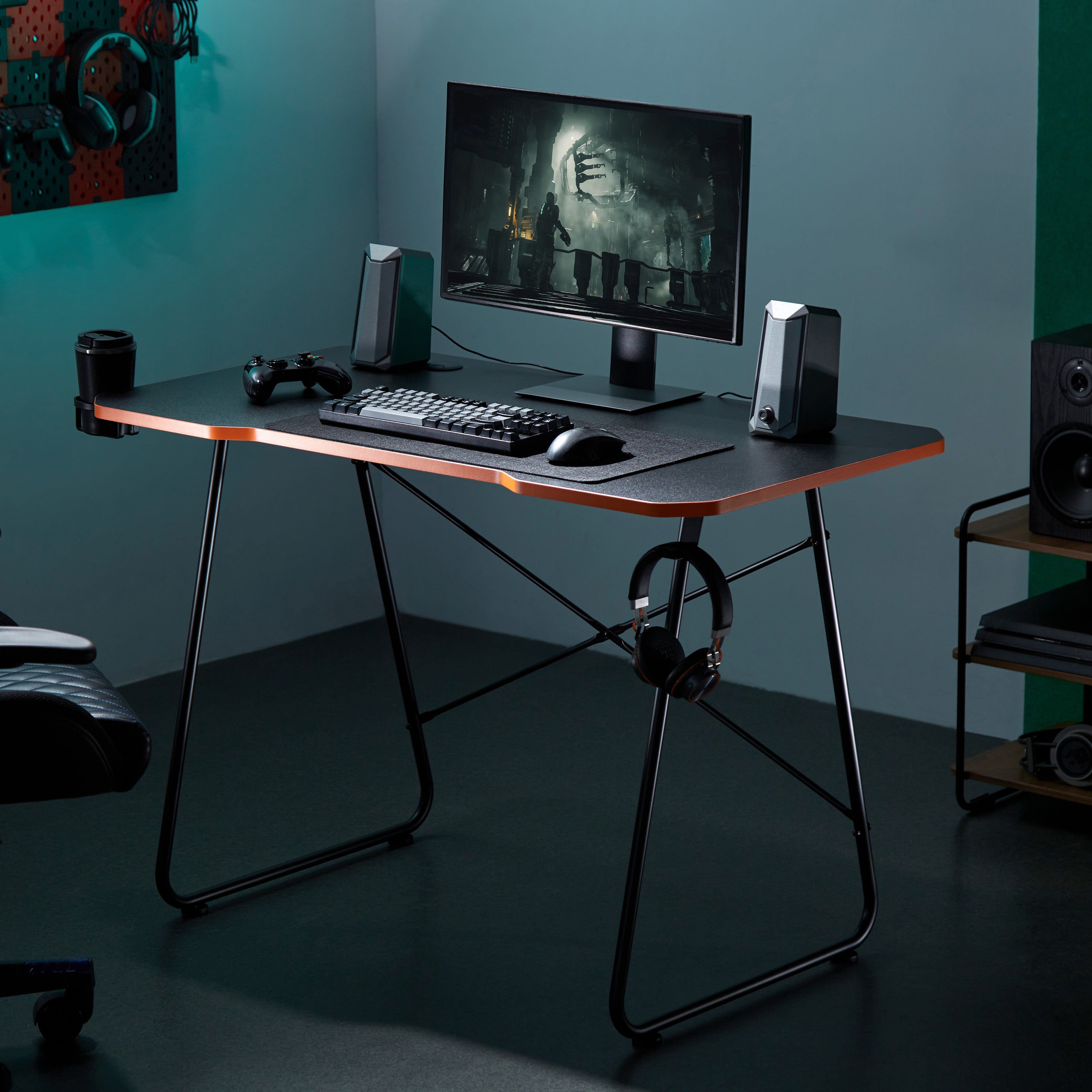 Maplin Plus Gaming Desk & Chair Bundle